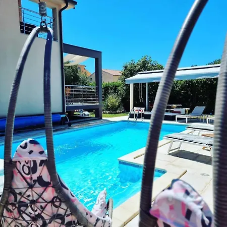 펜션 Kuca Nika Tribalj